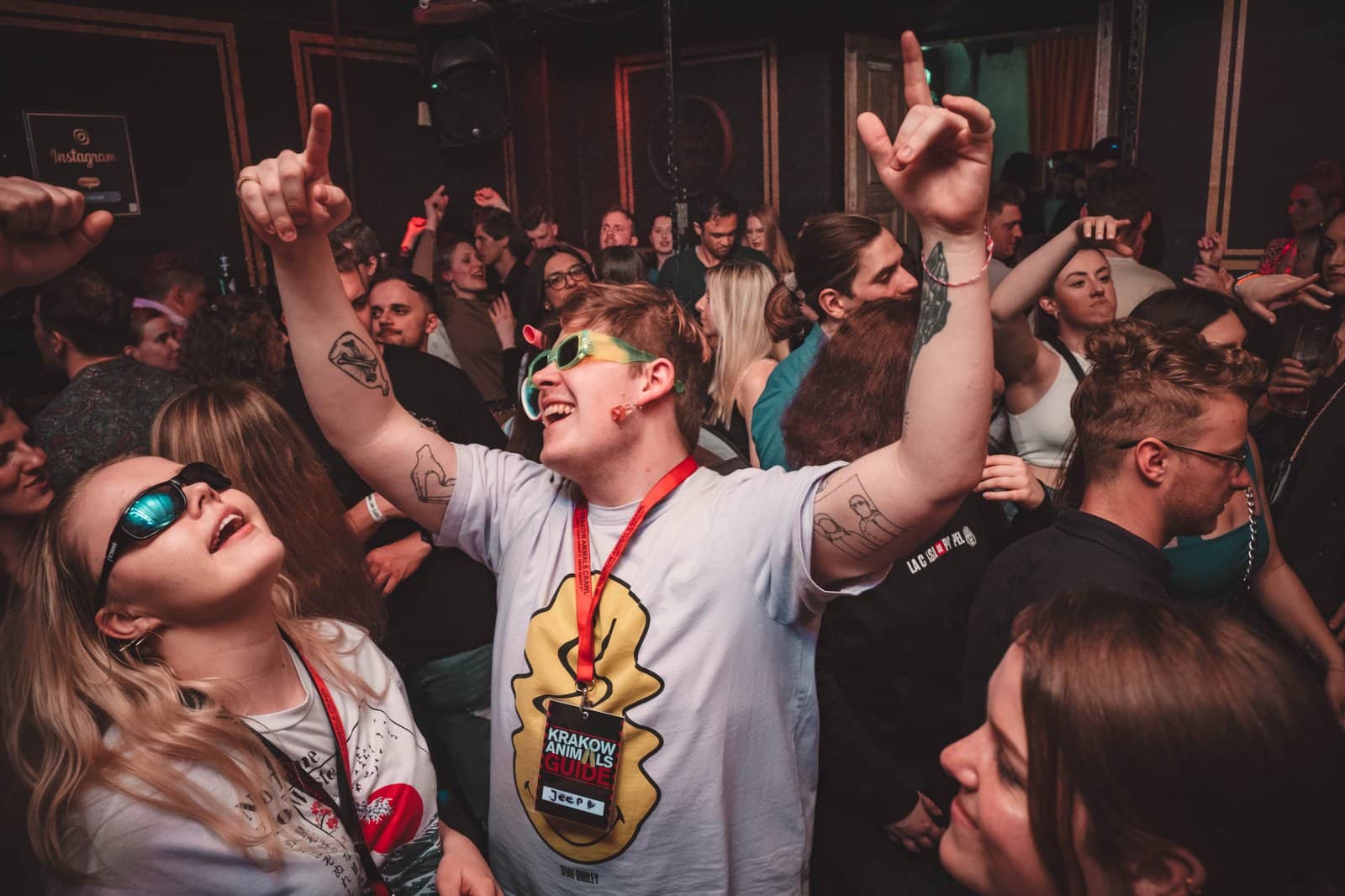 Krakow Pub Crawl with 1 Hour of Unlimited Drinks - main experience photo
