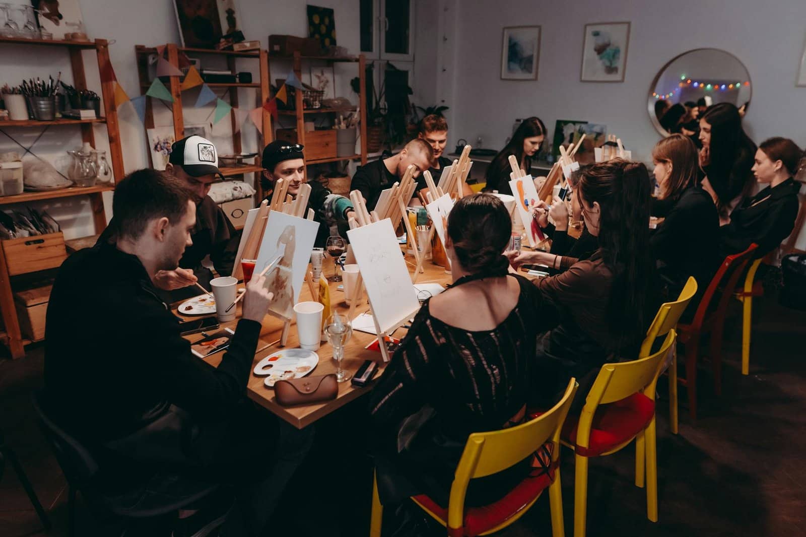 Krakow Sip & Paint Workshop with Optional Wine & Prosecco - experience photo 5