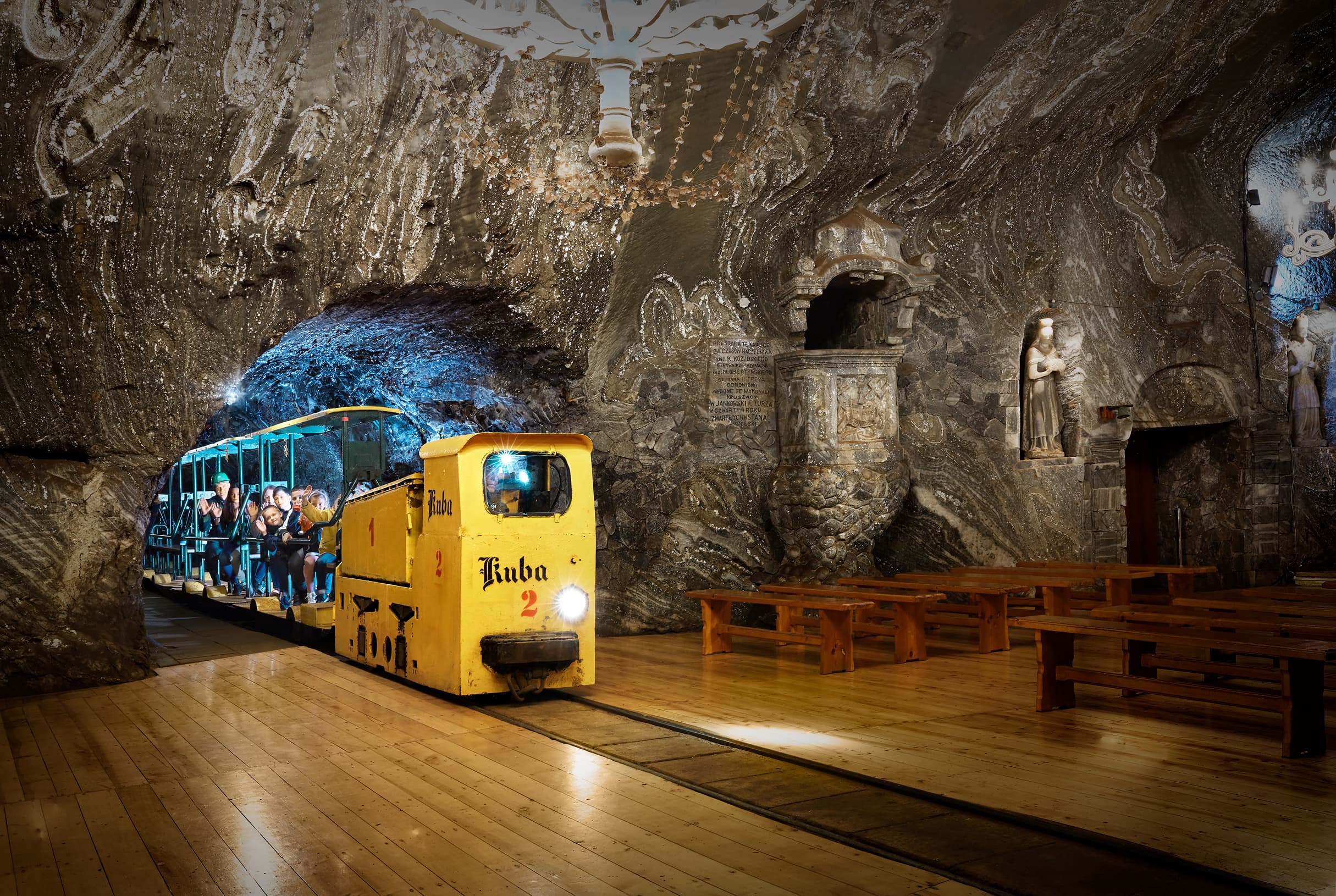 Krakow UNESCO Bochnia Salt Mine Tour and Boat Expedition