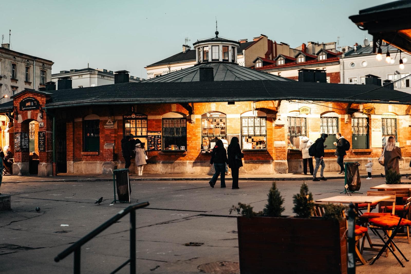 Krakow Hidden Bars & Polish Tapas Experience in Jewish Quarter image 4